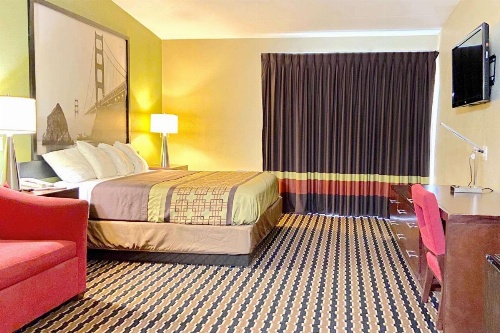 Super 8 by Wyndham Battleboro/Rocky Mount image 9
